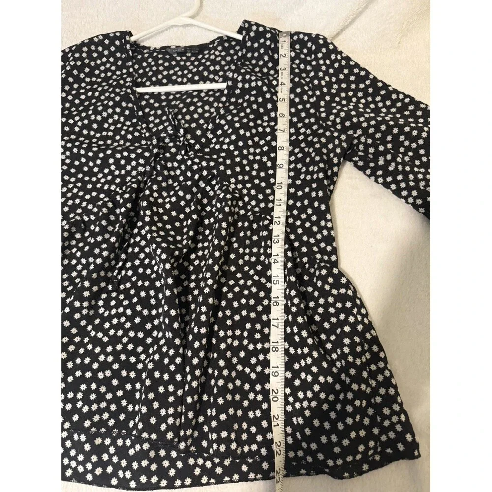 SHEIN Black White Daisy Floral Peplum Tie Front Blouse Long Sleeve Size M